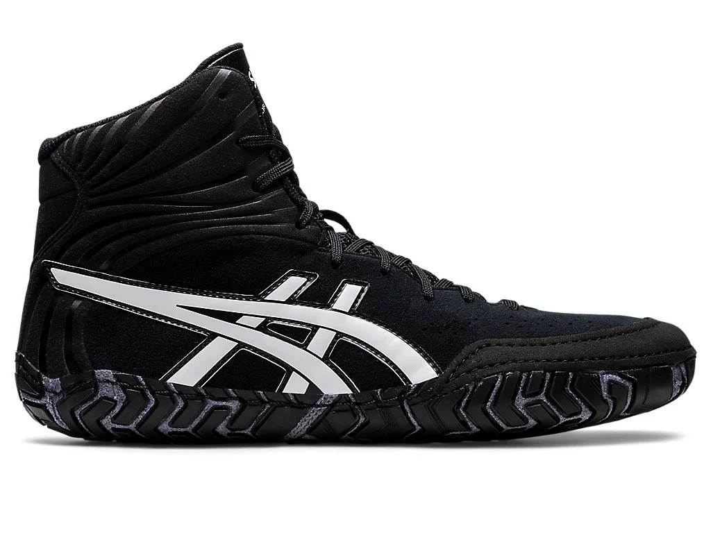 Men's Asics Aggressor 5, Black/White, 13 D Medium