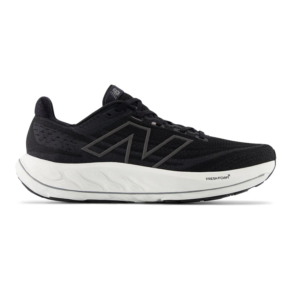 Men's New Balance Fresh Foam Vongo v6, Black/White, 11.5 2E Medium