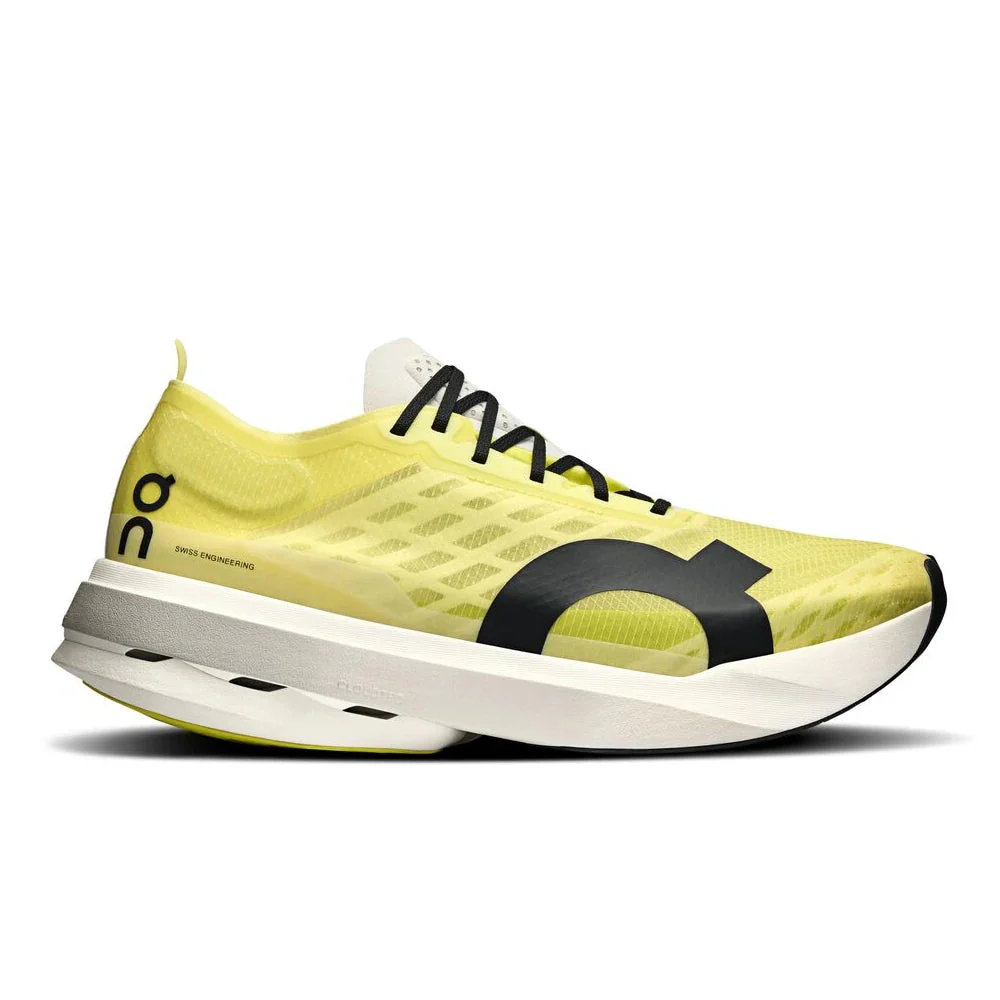 Men's On Cloudboom Strike, Limelight/Wolf, 10.5 D Medium