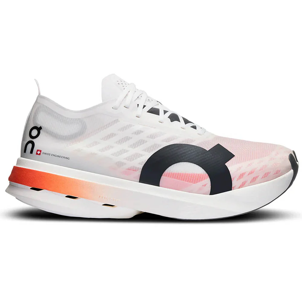 Men's On Cloudboom Strike, White/Black, 10 D Medium