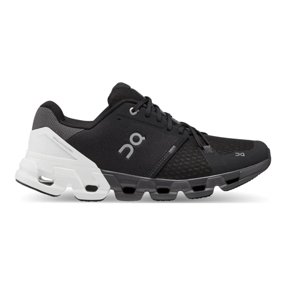 Men's On Cloudflyer 4, Black/White, 9.5 D Medium