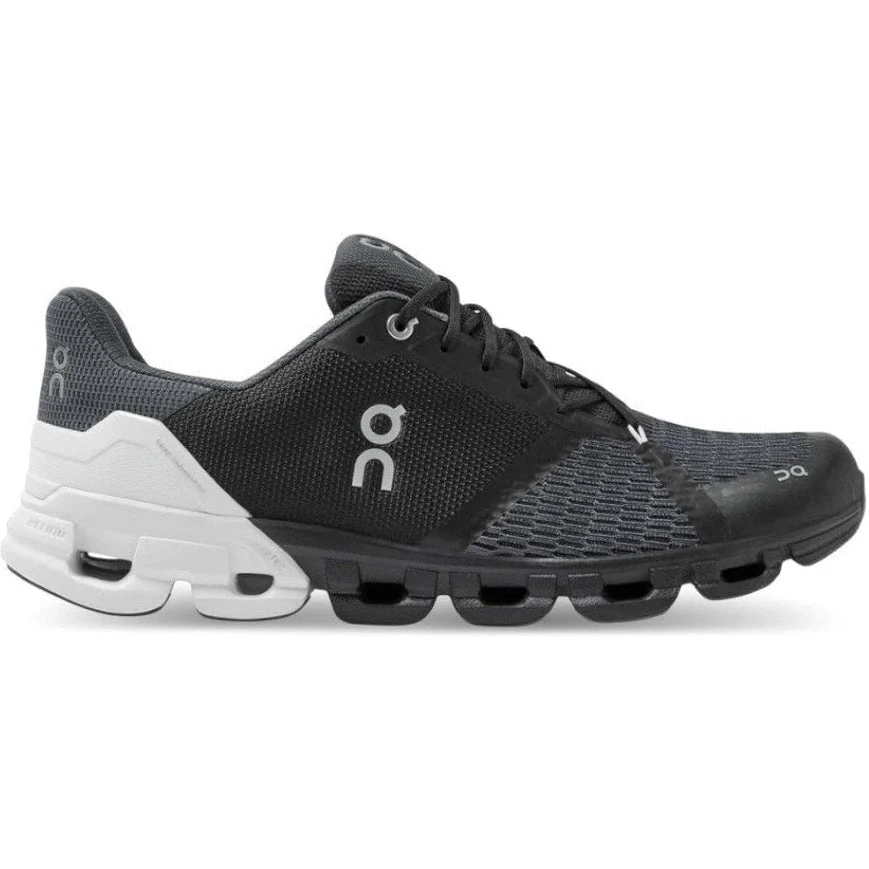 Men's On Cloudflyer, Black/White, 8.5 D Medium