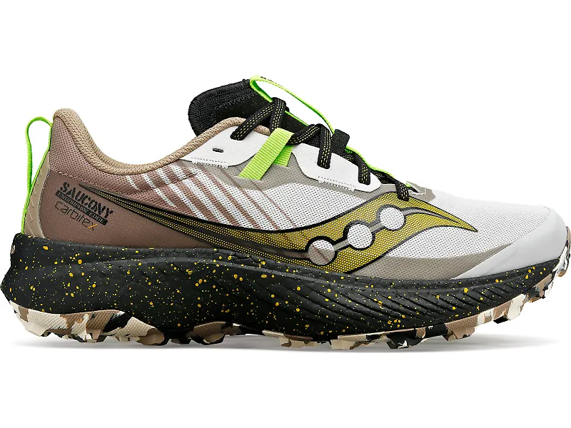 Men's Saucony Endorphin Edge, Fog/Black, 12.5 D Medium