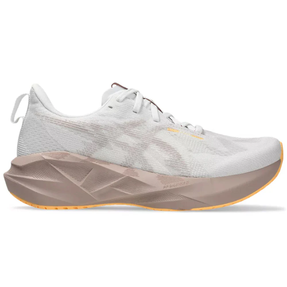 Women's Asics Novablast 5, White/Fawn, 11 B Medium