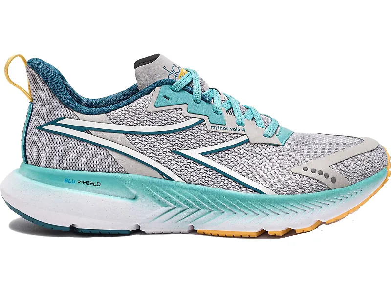 Women's Diadora Mythos Blushield Volo 4, Silver DD/Dusty Turquoise, 8 B Medium