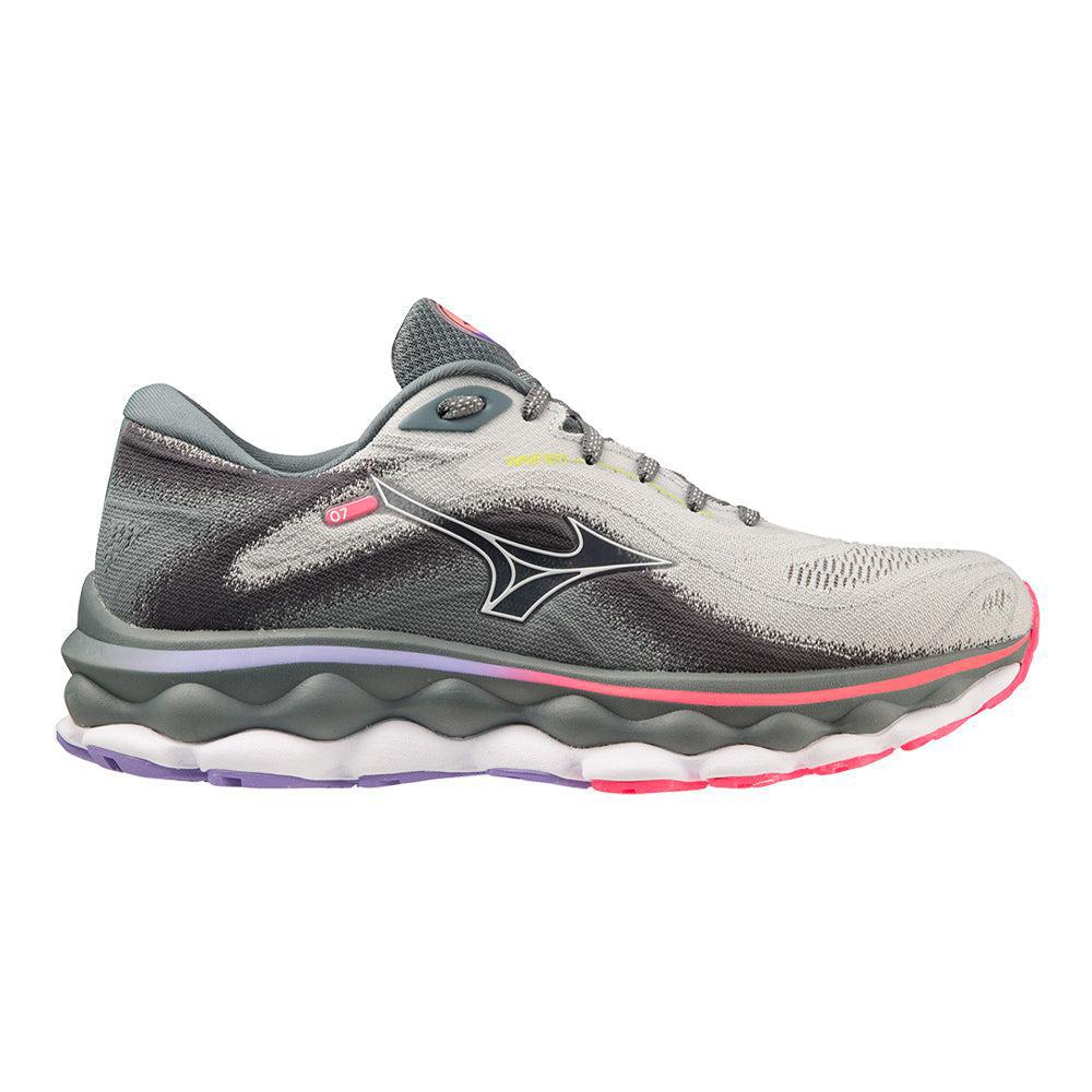Women's Mizuno Wave Sky 7, Pearl Blue-White, 7 B Medium