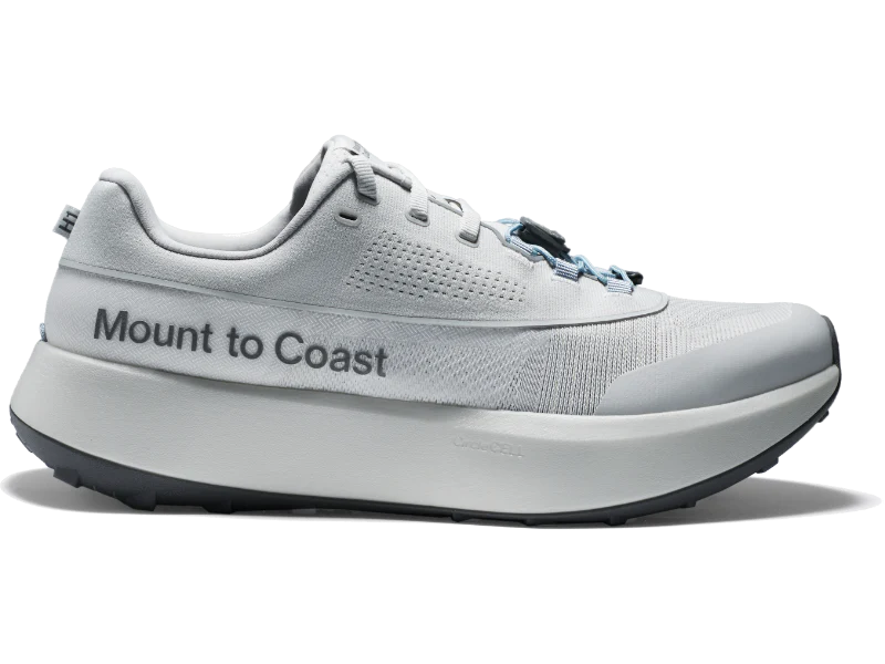 Women's Mount To Coast H1, White Sands, 7 B Medium