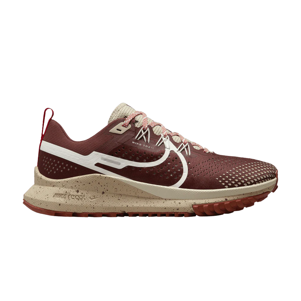 Women's Nike Pegasus Trail 4, Dark Pony/Sail-Picante Red, 7.5 B Medium