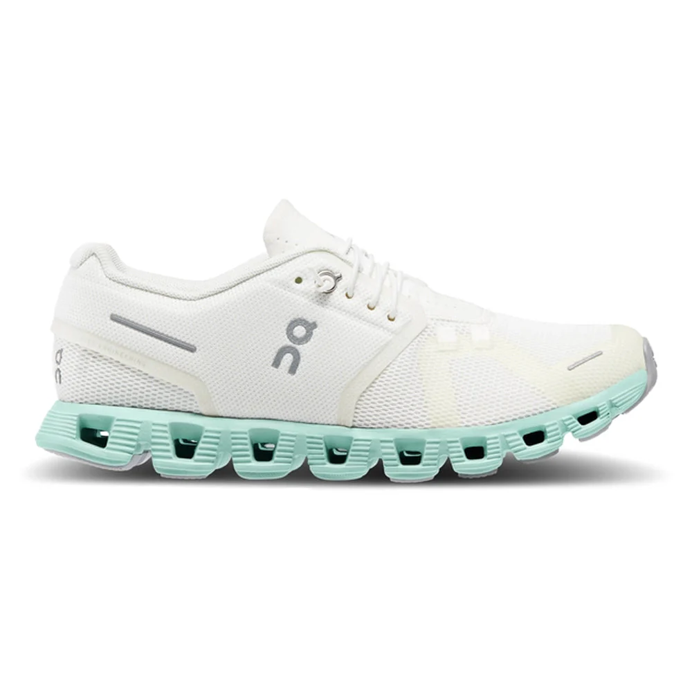 Women's On Cloud 5, Undyed-White/Creek, 9.5 B Medium