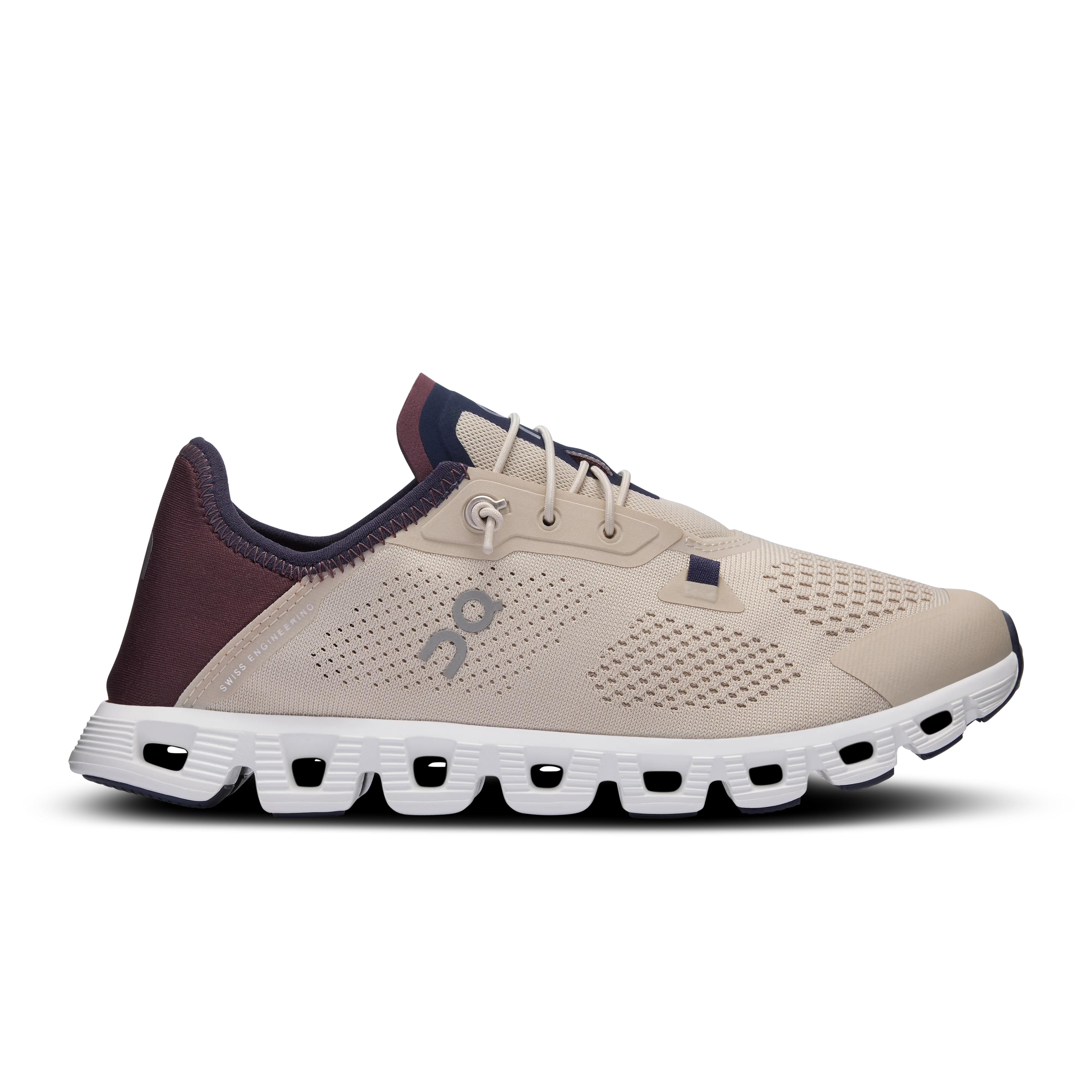Women's On Cloud 5 Coast, Sand/Mulberry, 8.5 B Medium