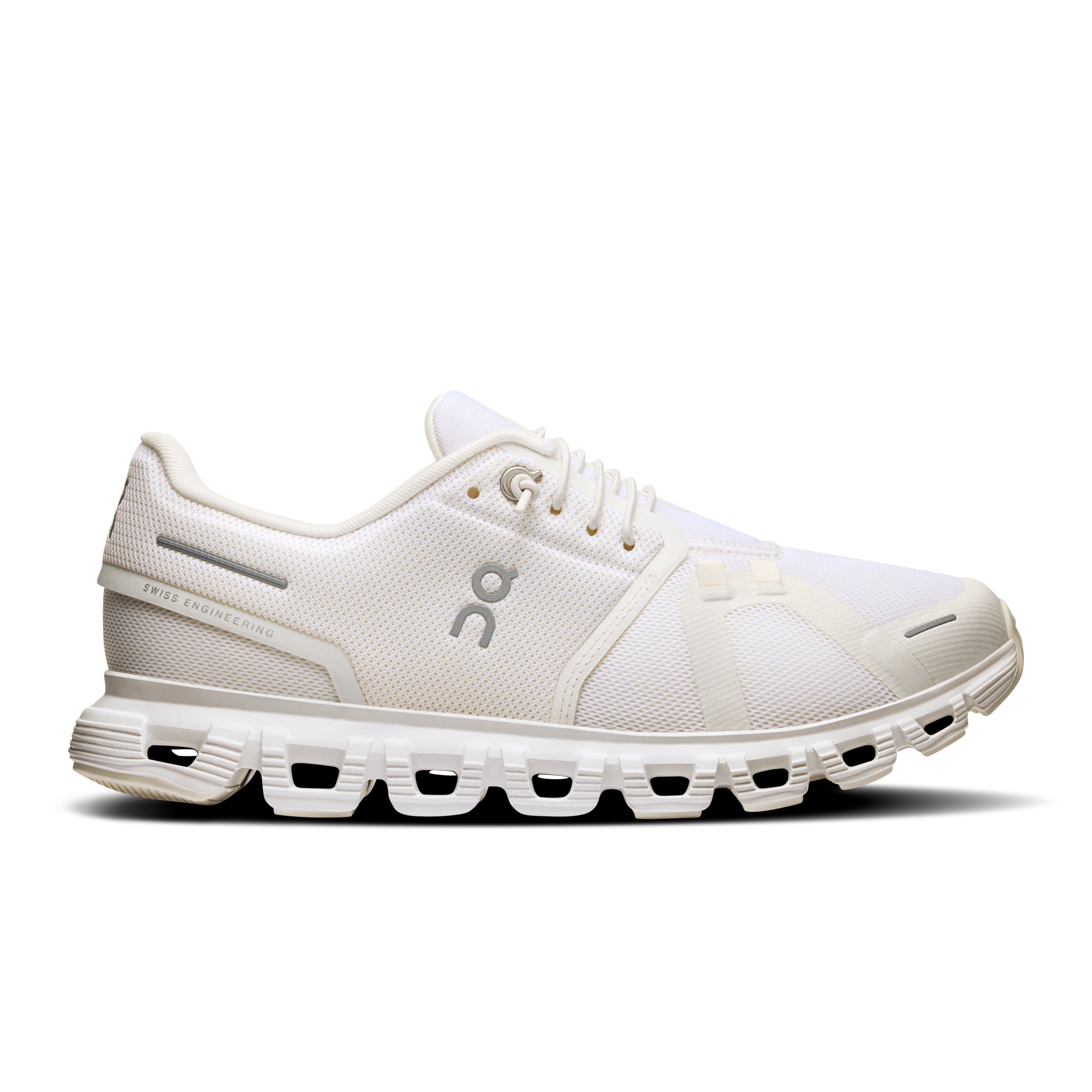 Women's On Cloud 6, White/White, 8.5 B Medium