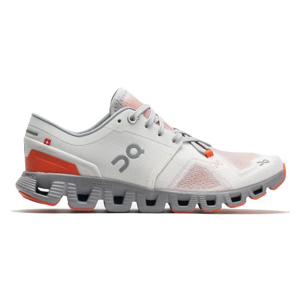 Women's On Cloud X 3, Ivory/Alloy, 11 B Medium