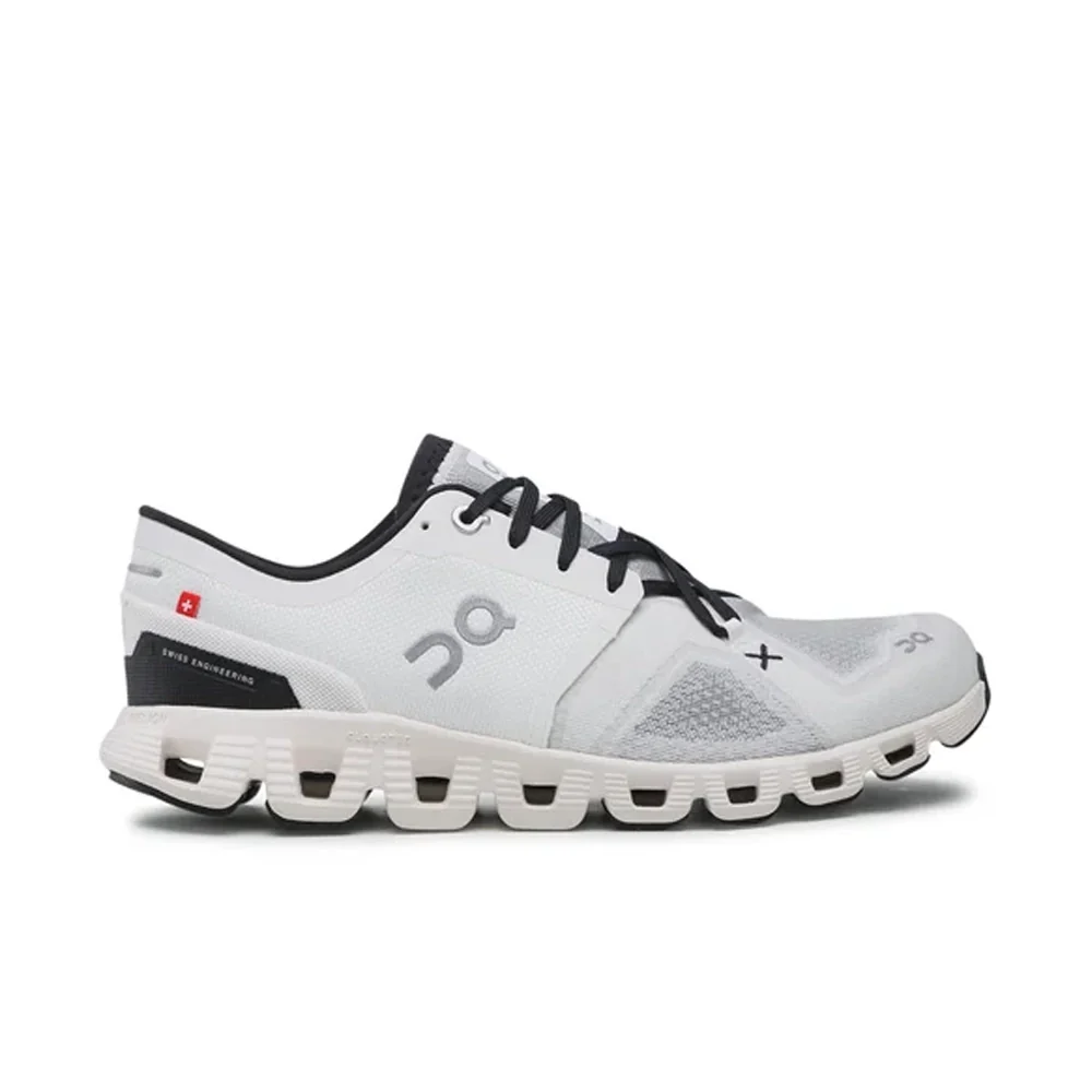 Women's On Cloud X 3, White/Black, 9.5 B Medium