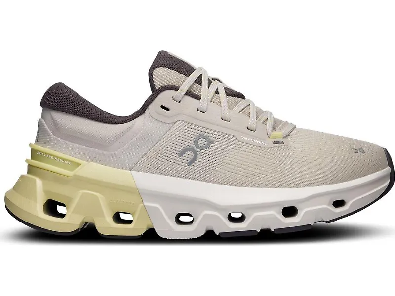 Women's On Cloudflyer 5, Pearl/Hay, 8 B Medium