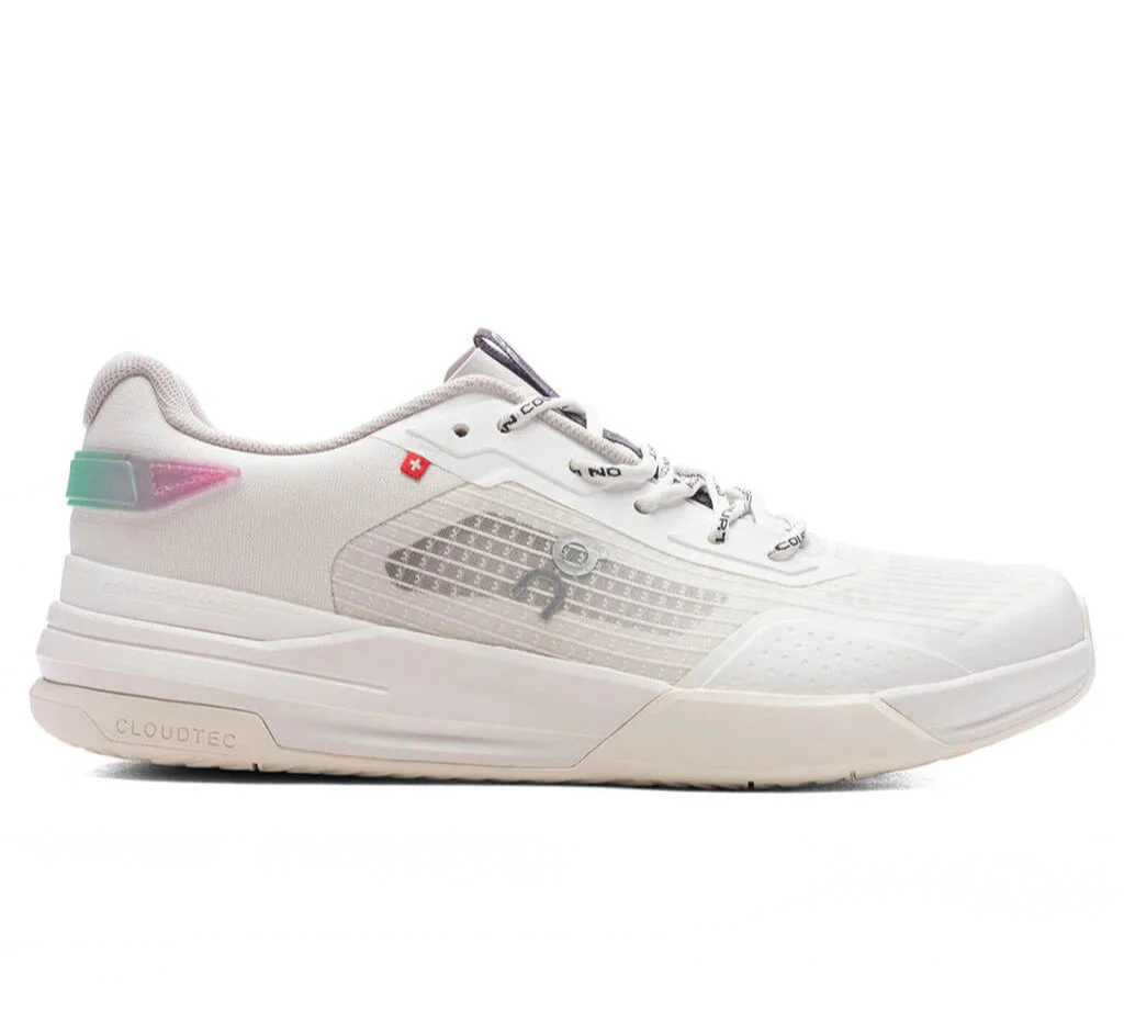 Women's On The Roger Advantage Z5, White/Ivory, 8.5 B Medium