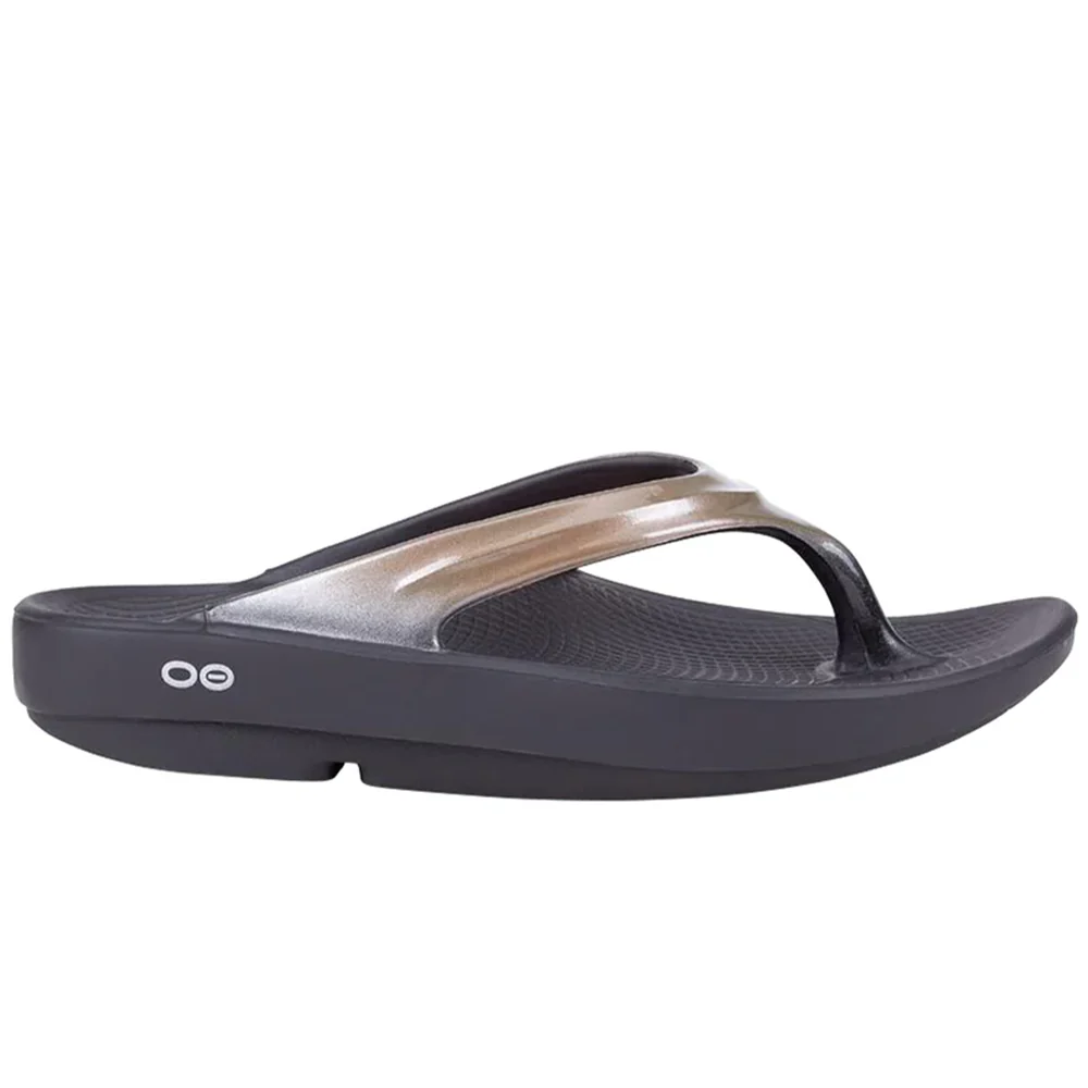 Women's OOFOS OOlala Luxe Sandal, Latte,  7 B Medium