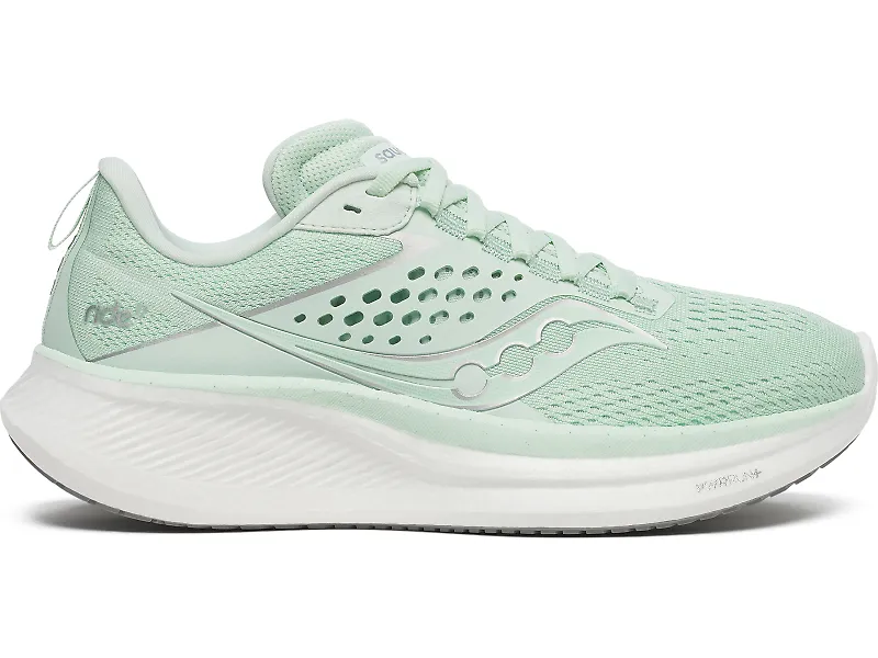 Women's Saucony Ride 17, Jade, 7 B Medium