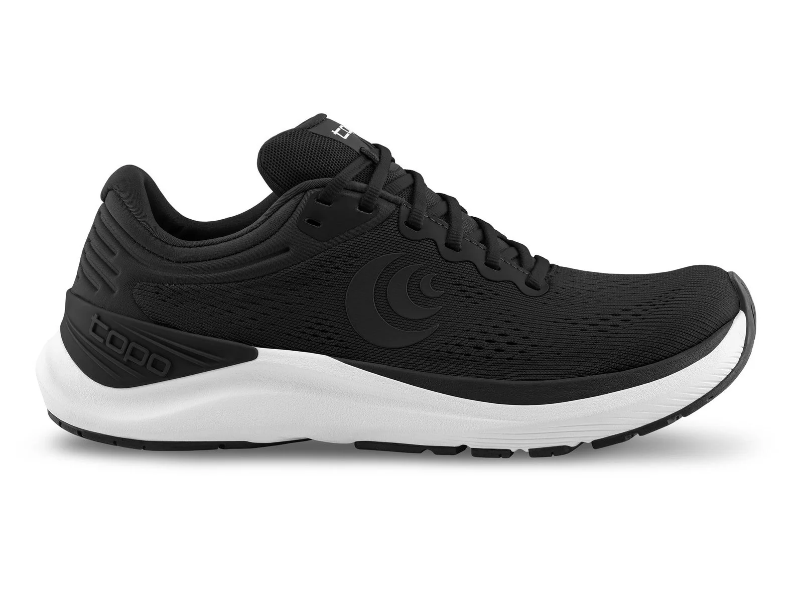 Women's Topo Athletic Ultrafly 5, Black/White, 7.5 B Medium